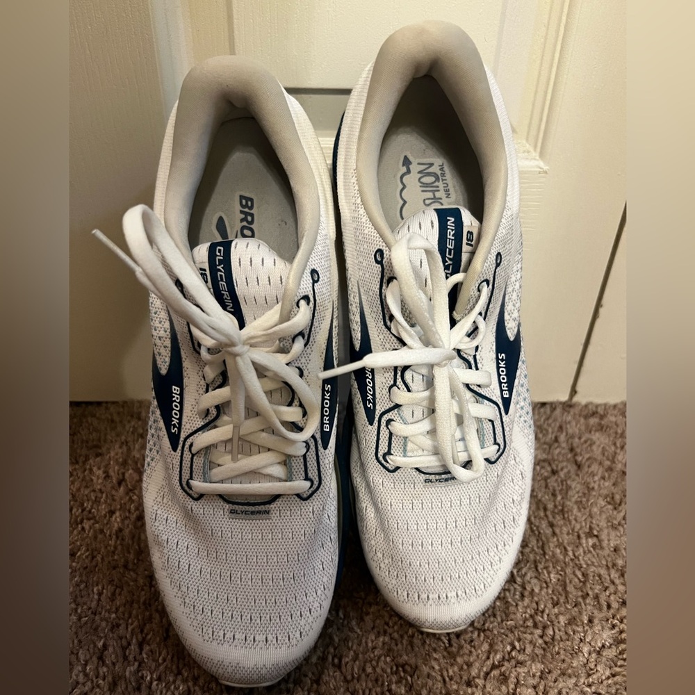 Brooks Glycerin 18